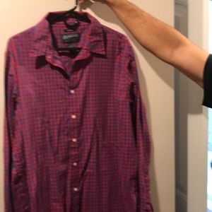Men’s casual button down